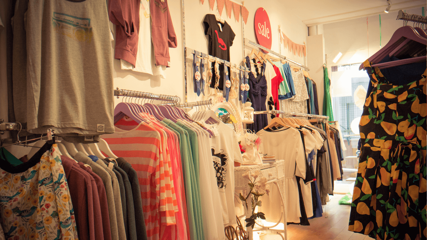 Prendas de rebajas que no pueden faltar en tu armario