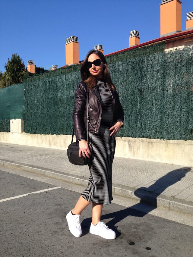 Look03-04