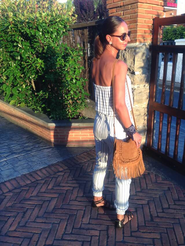 look mono marinero